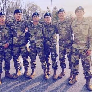 Meet your Posher, Grant